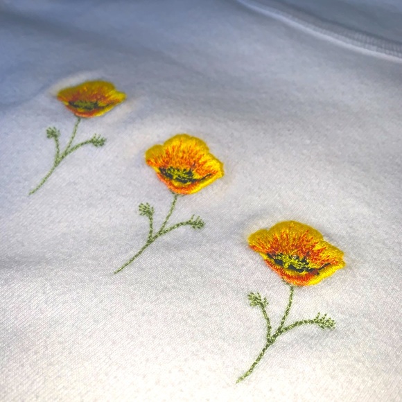 brandy melville peony top - Picture 3 of 4